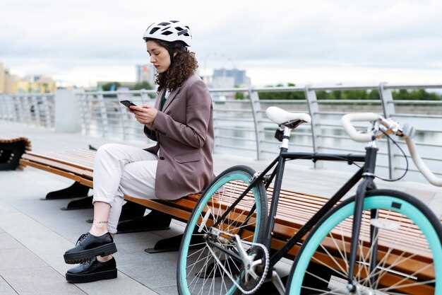 How to stay connected while traveling by bike